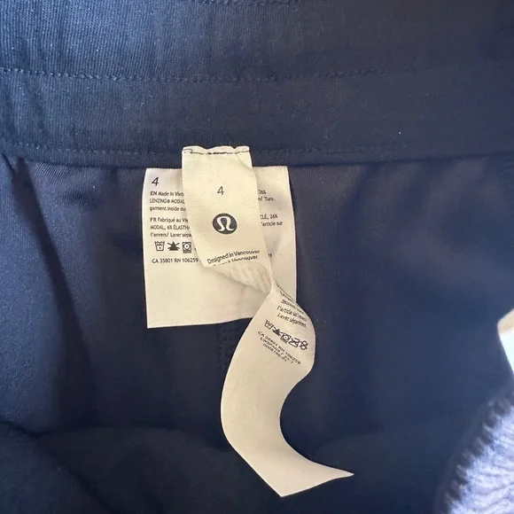 Lululemon Softstreme Mid Rise Ribbed Pant - Picture 5 of 6